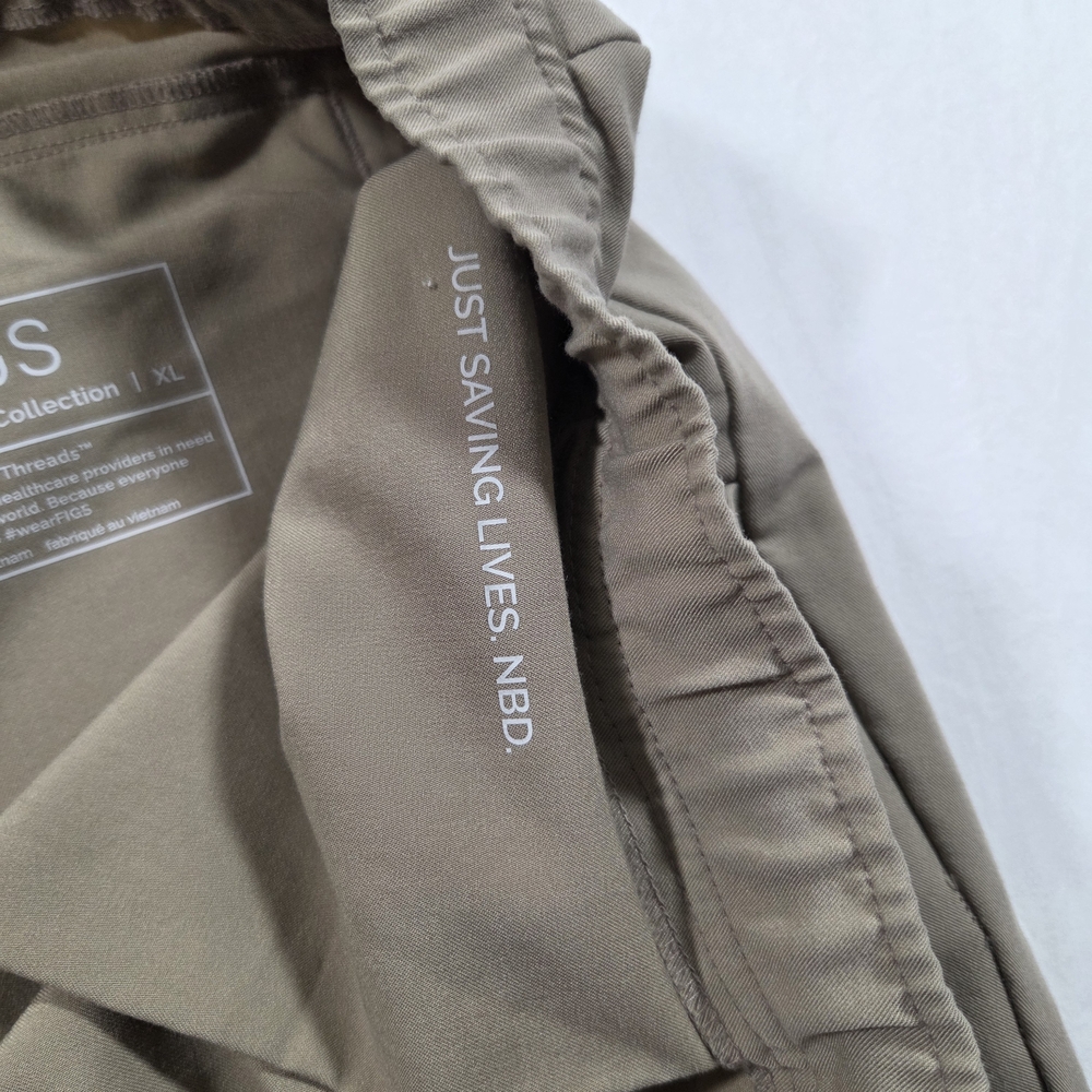 Figs Scrub Pants Men's Tan Jogger Pants Work Gear X Large Comfortable Pockets - Picture 8 of 11